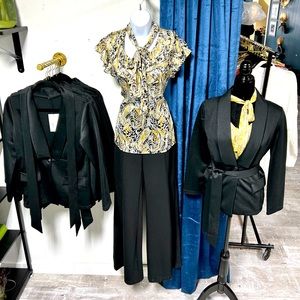 DOUBLJU Black Tie Blazer